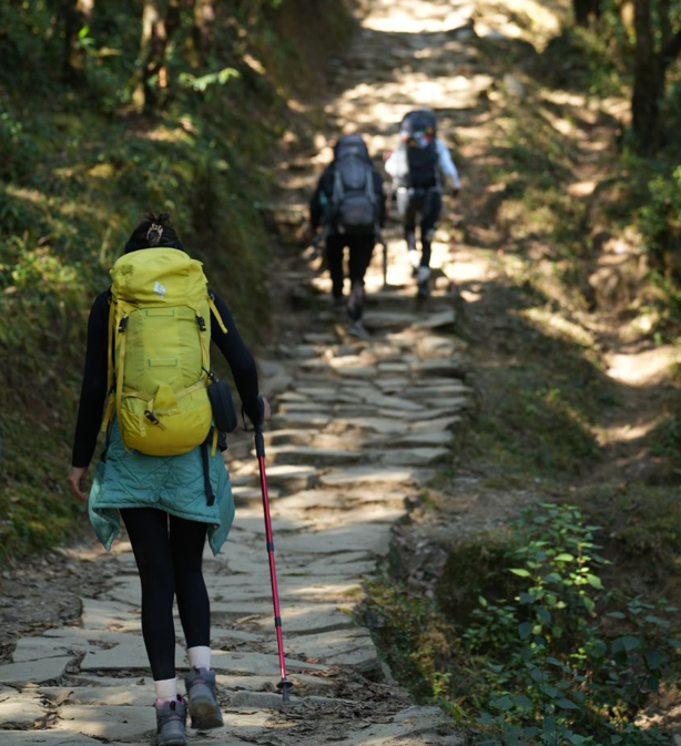 trekking adventures in dhumpus