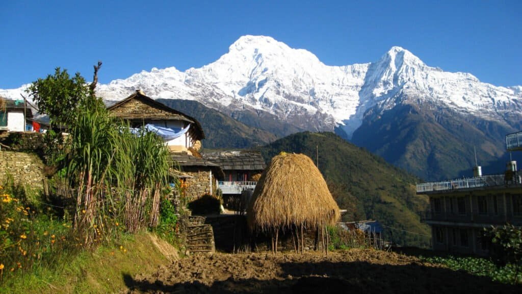 Dhumpus village
